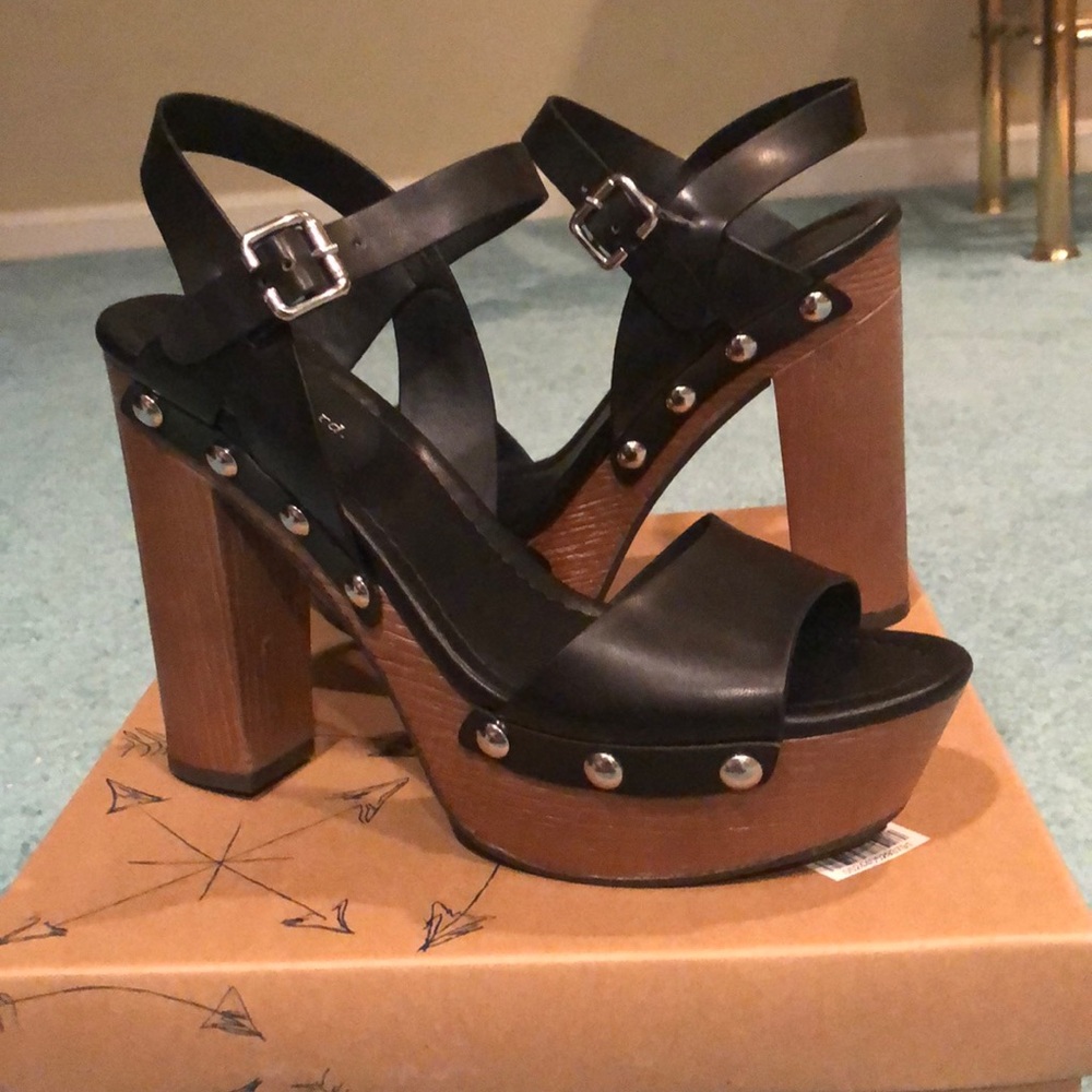 Platform Sandals Size 8